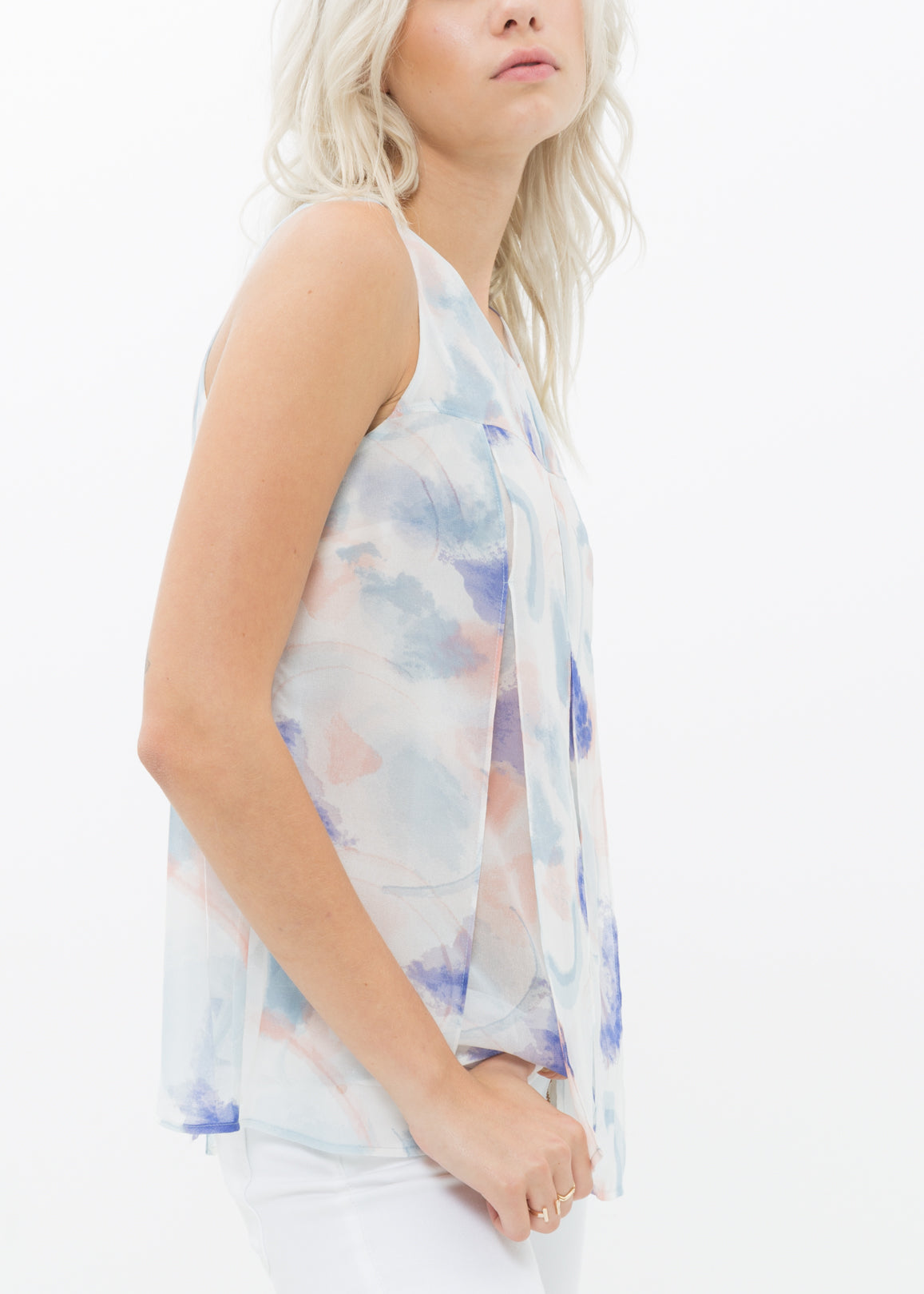 Women's Sleeveless Slit Blouse In Water Color