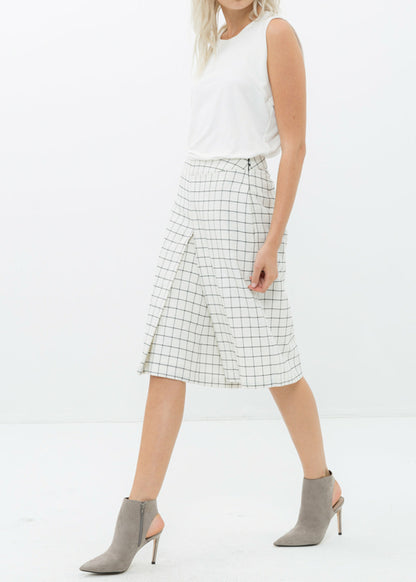 Women's Wide Leg Pants In Square Jacquard