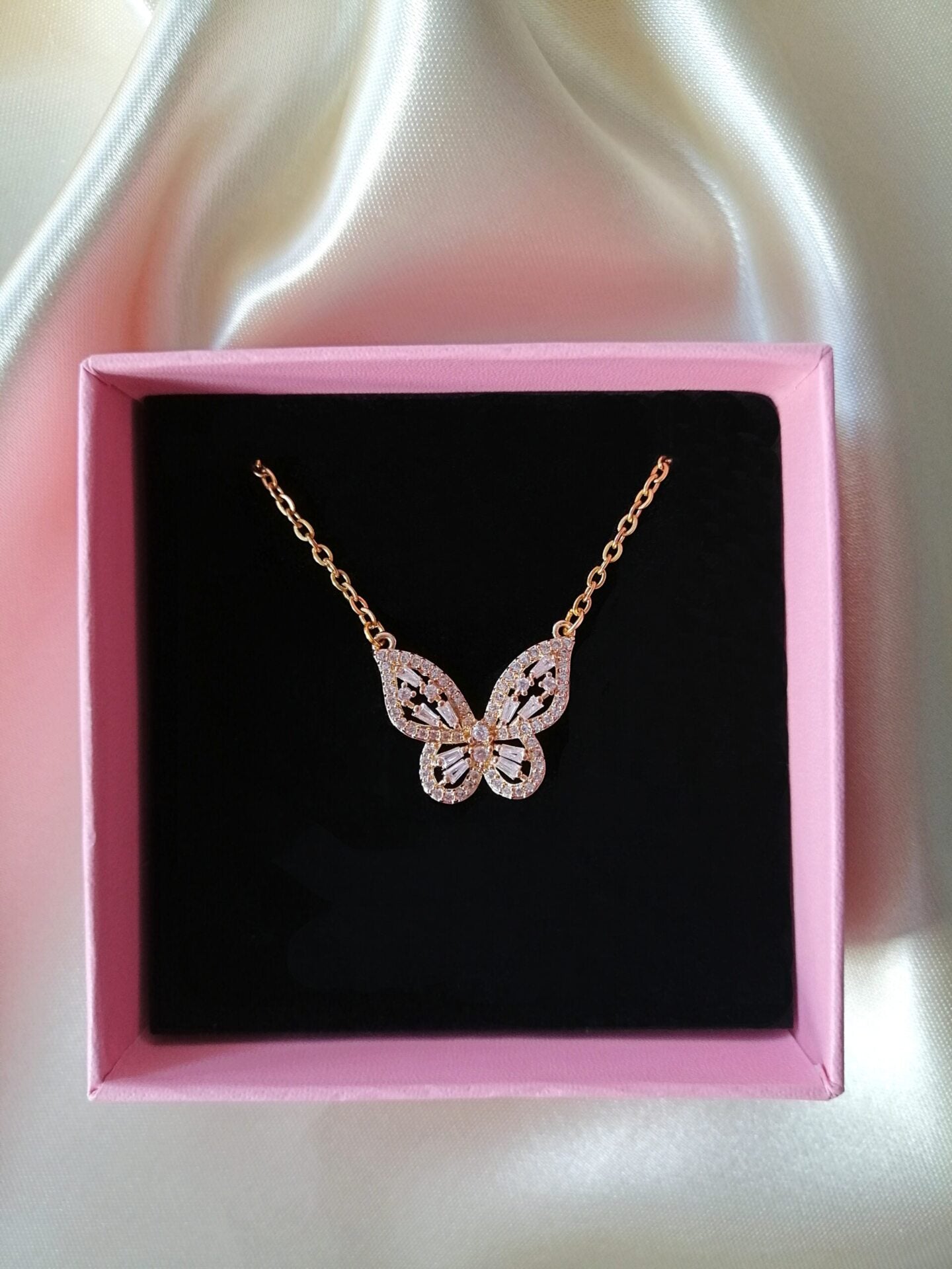 24K Beautiful Butterfly Pendant Necklace