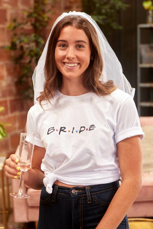 FRIENDS - Bride | Amigas 90s Tees